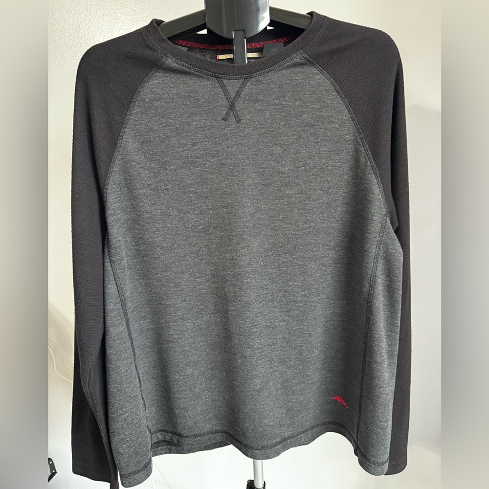 Tommy Bahama Black Raglan Sweatshirt